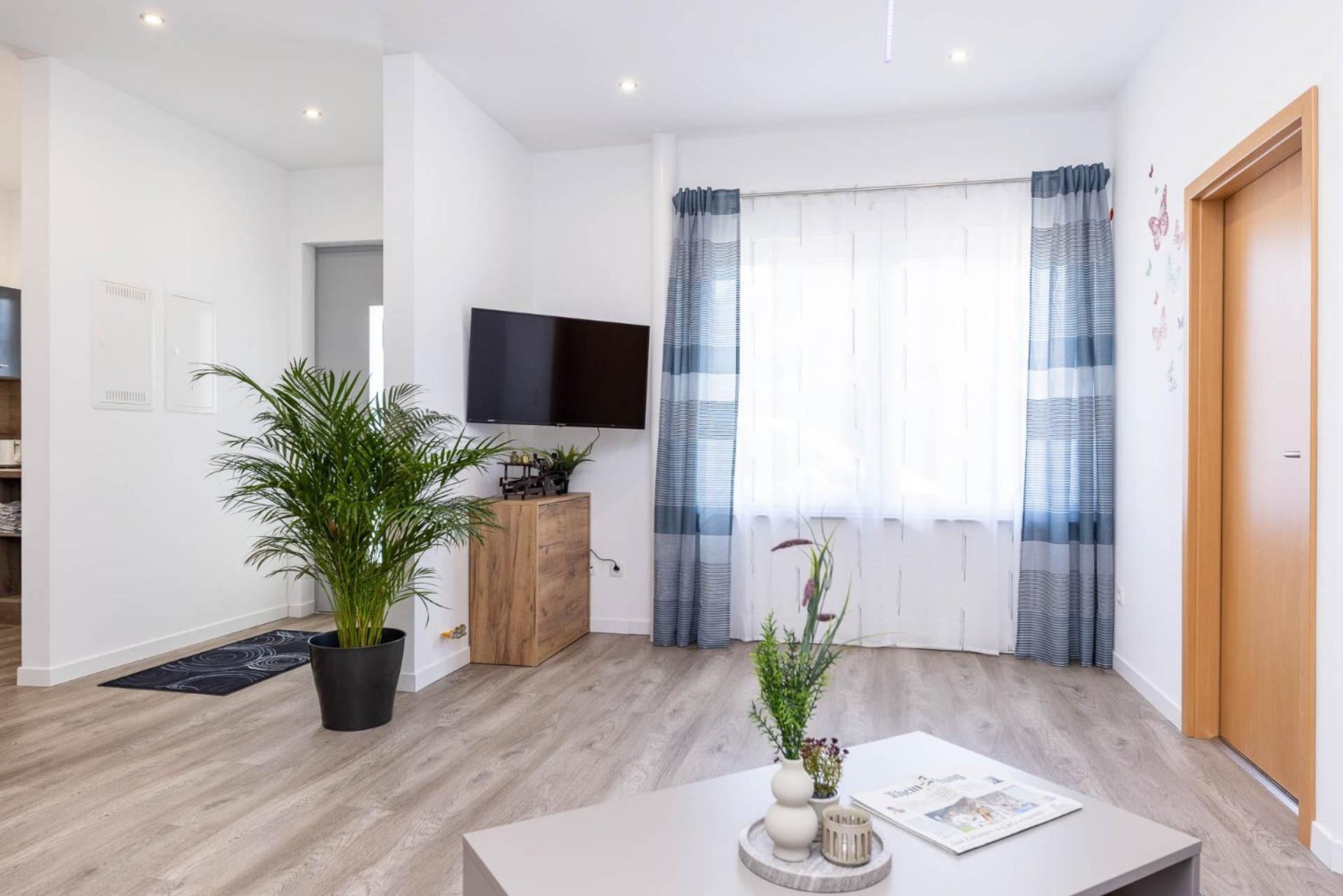 Neu I Ferienwohnung Jasmin 安德纳赫 外观 照片
